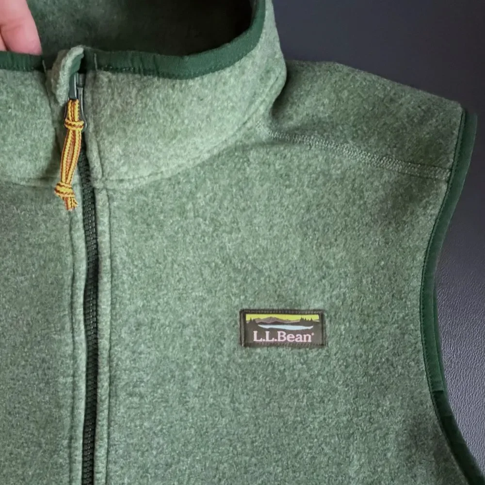 🍀 NWT L.L. Bean Men's Mountain Classic Fleece Vest Size Large Rain Forest
